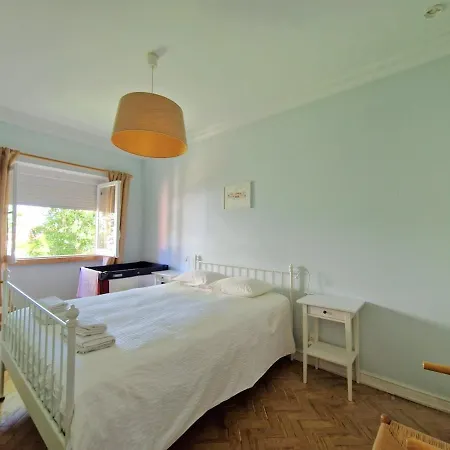 Comfortable Flat At Sao Pedro Do Apartamento Estoril