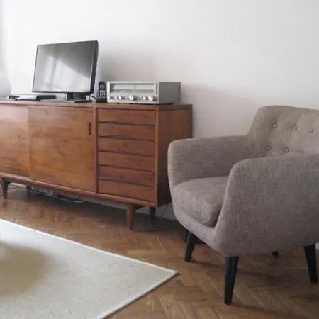 Comfortable Flat At Sao Pedro Do Apartamento Estoril