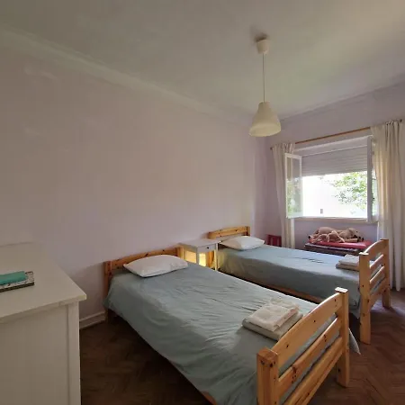 Апартаменты Comfortable Flat At Sao Pedro Do *