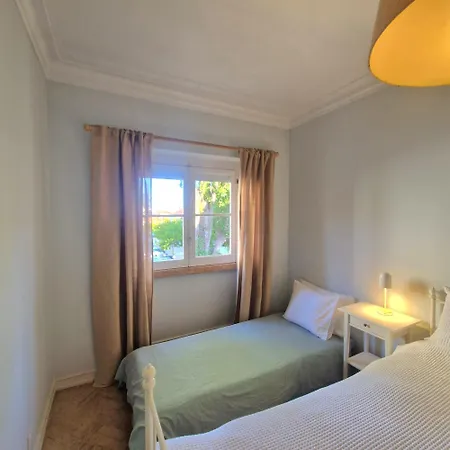 Апартаменты Comfortable Flat At Sao Pedro Do *